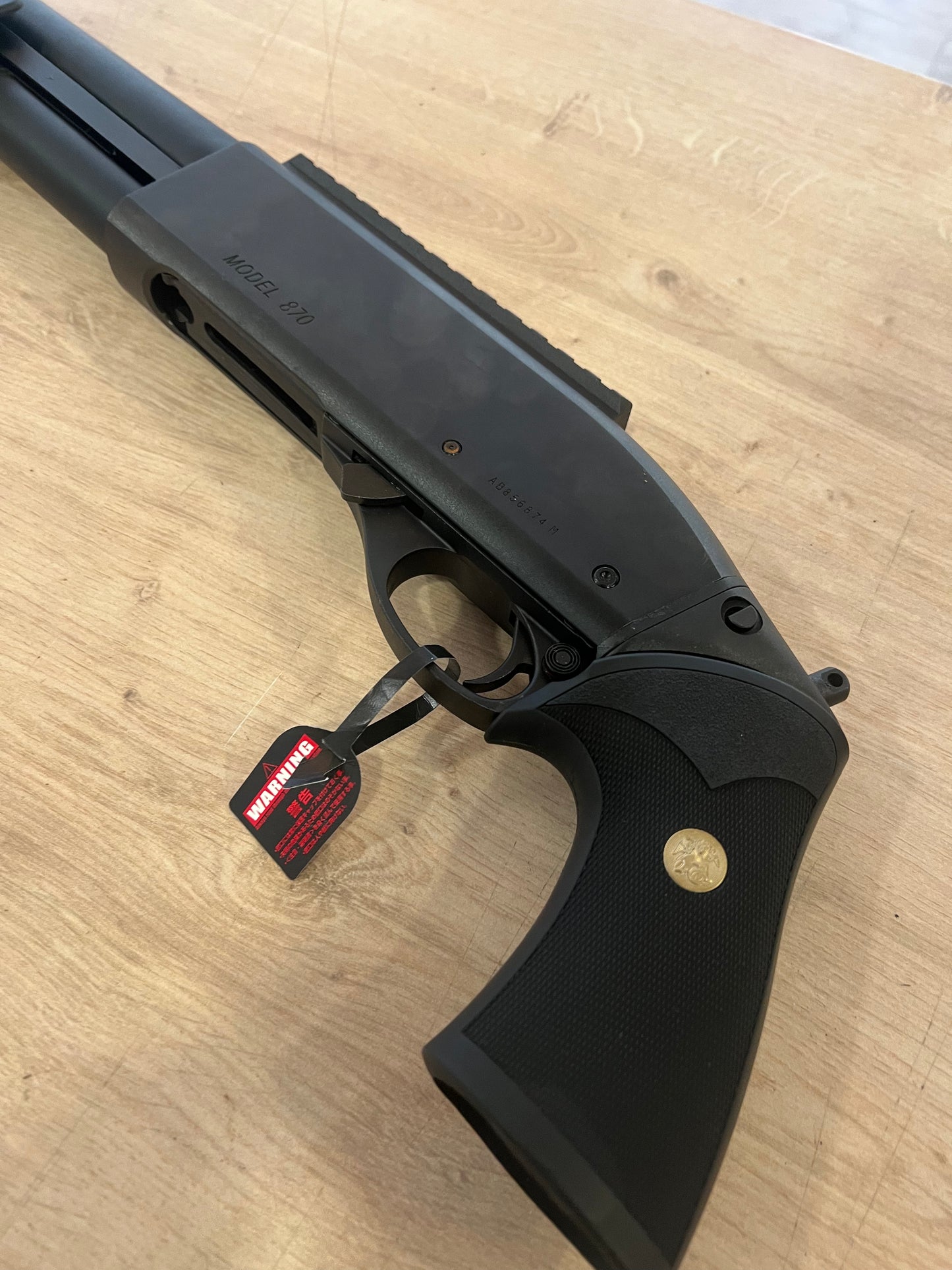 Tokyo Marui M870 Breacher Gaz NEUF